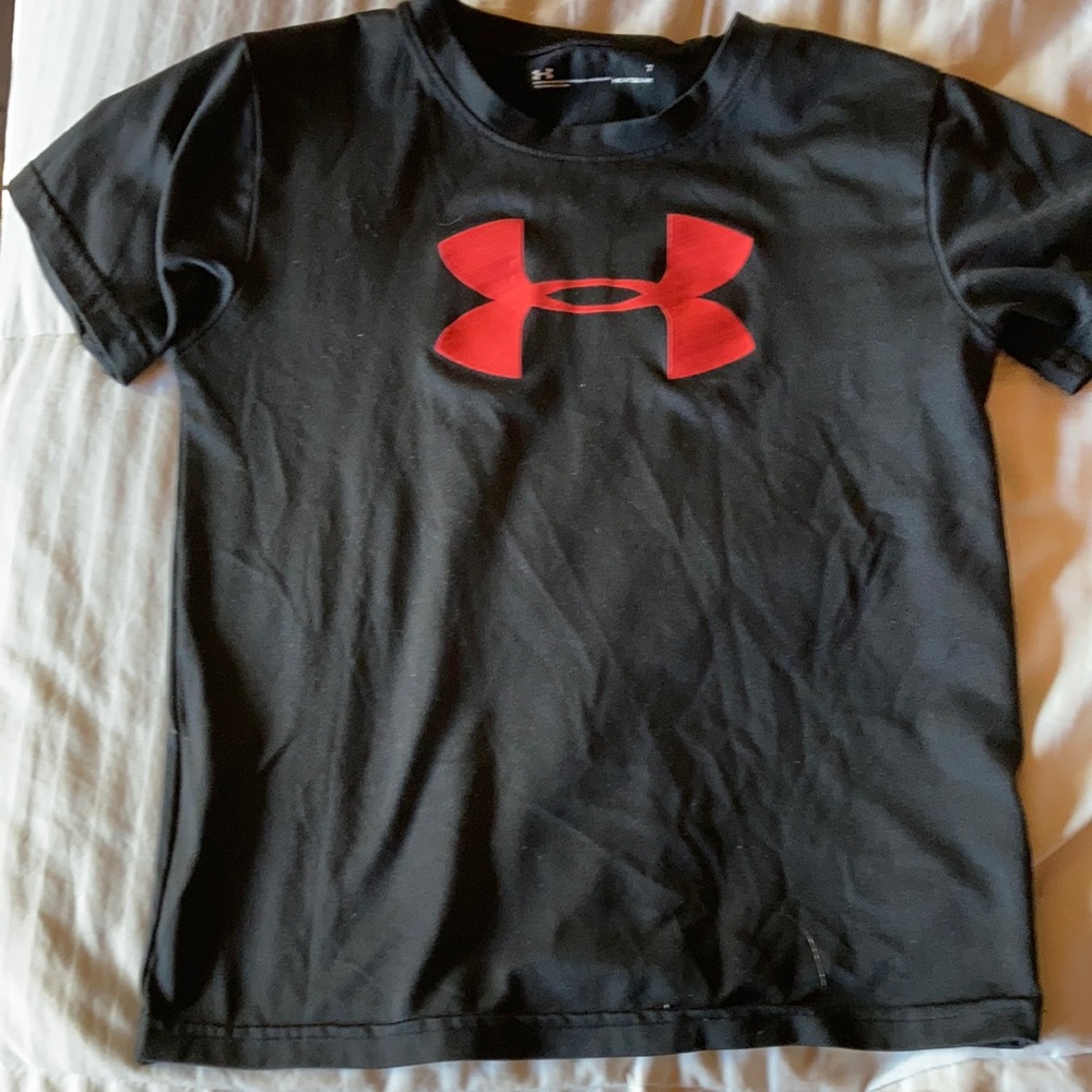 Under Armour heat gear tee